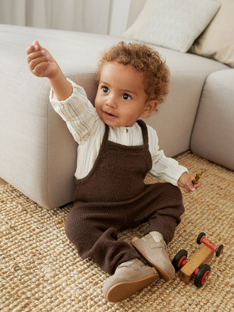 2413 - Myk start - Nr. 7  Bunny Pants Baby - Sandnes garn - Garntopia