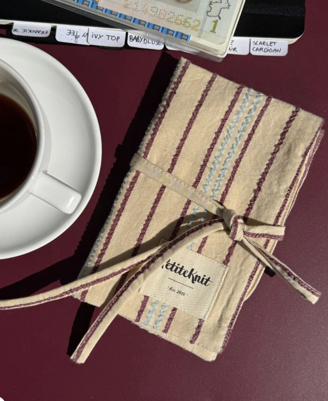 Knitter's Needle Case - To Go - Seersucker Twin Stripe - PetiteKnit - Garntopia