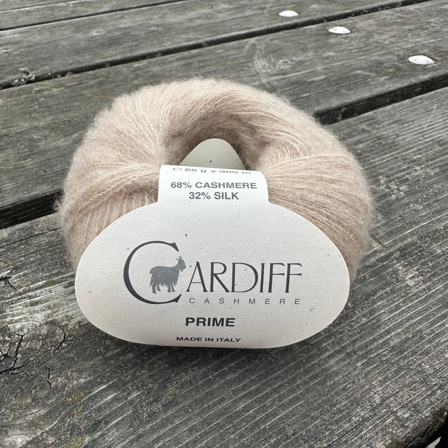 102 Silver - Prime - Cardiff Cashmere - Garntopia