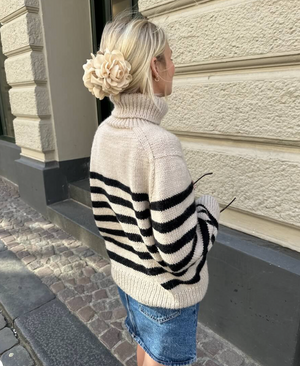 Lyon Sweater - Chunky  Edition - Papir - PetiteKnit - Garntopia