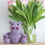 DIY Hippo Hugo Heklekit - Hoooked Yarn