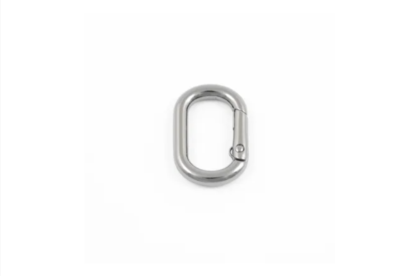 Karabinring Sort - 22x12 mm AC4042 - Kort & Godt - Garntopia