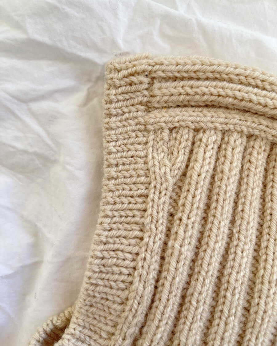 Sunday Balaclava Baby - Papir - PetiteKnit - Garntopia