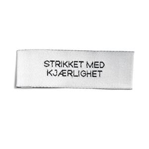 Symerke Strikket med kjærlighet - PL179 - Kort & Godt - Garntopia