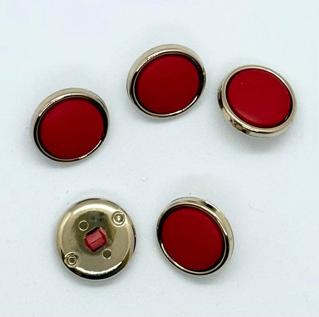 Nylonknapp, rød med gullkant - Matt - 18 mm - NEWOLD COMPANY - Garntopia