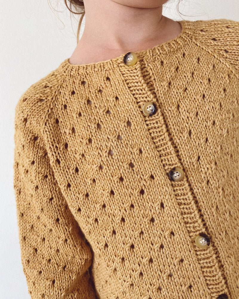 Annas Sommercardigan Junior - Papir - PetiteKnit - Garntopia