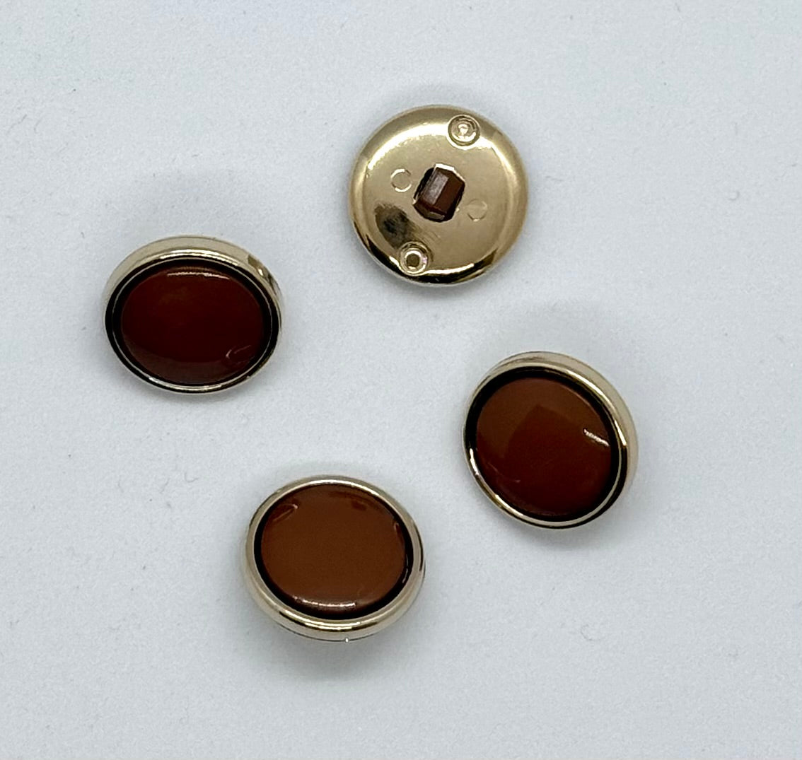 Nylonknapp, brun med gullkant - Blank - 18 mm - NEWOLD COMPANY - Garntopia