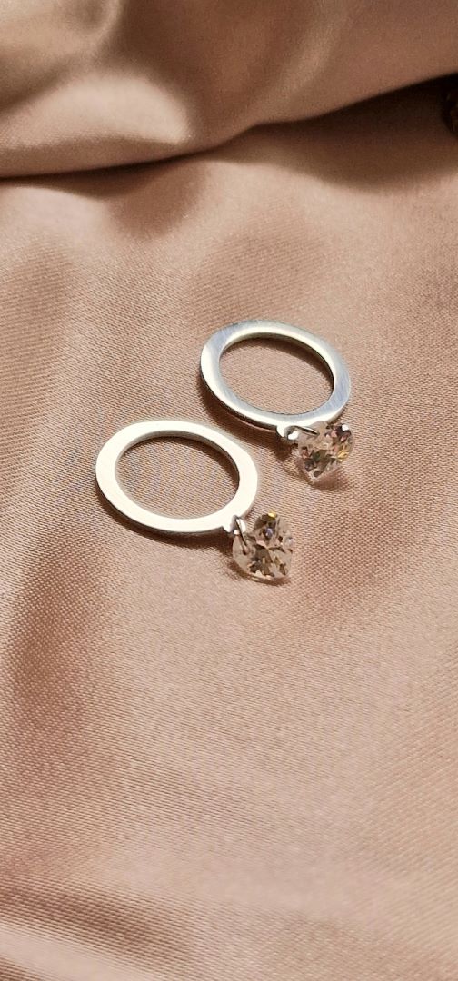 My Pearl - Stitch Markers - Zircon Heart Charms - 2 PCS - Silver - SILFA ehf - Garntopia