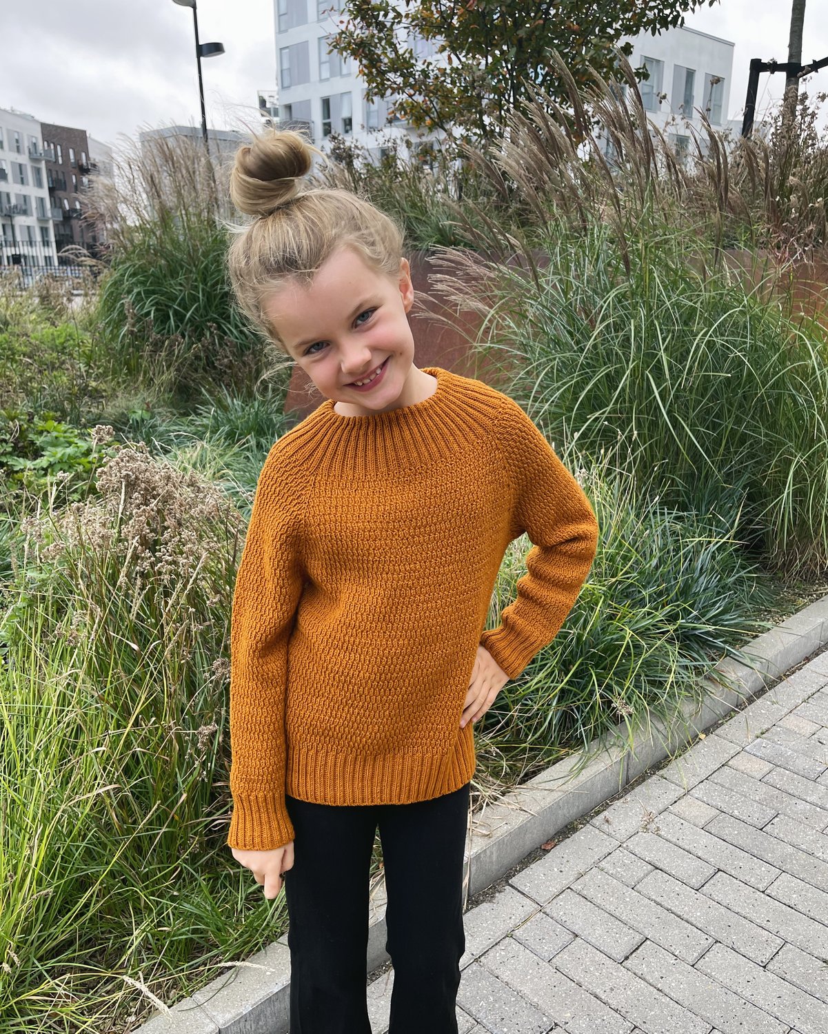 Alfreds Trøye Junior - Papir - PetiteKnit - Garntopia