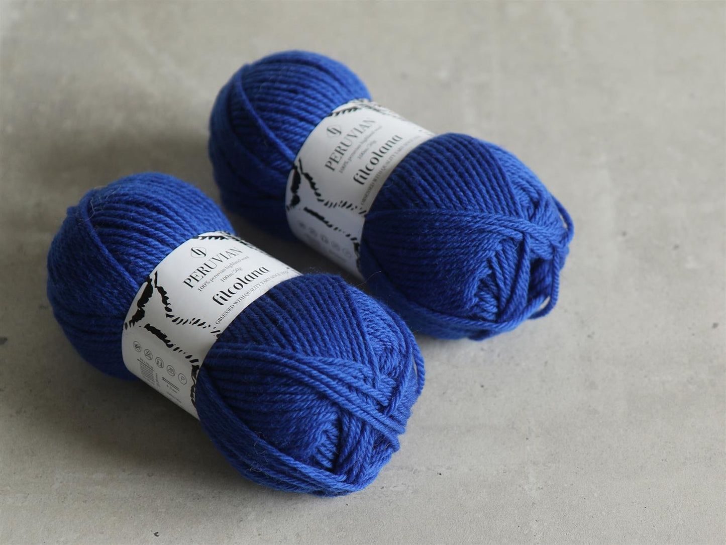 337 Bright Cobalt -	Peruvian - Filcolana - Garntopia