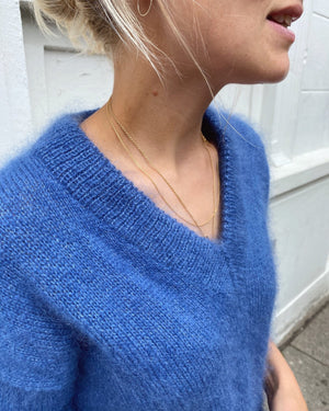 Stockholm Sweater V-Neck - Papir - PetiteKnit - Garntopia