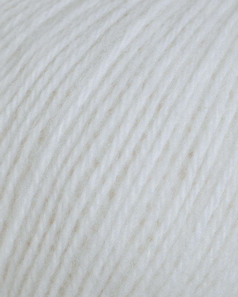 49 Hvit  -	Lun Merino - Rauma Garn - Garntopia