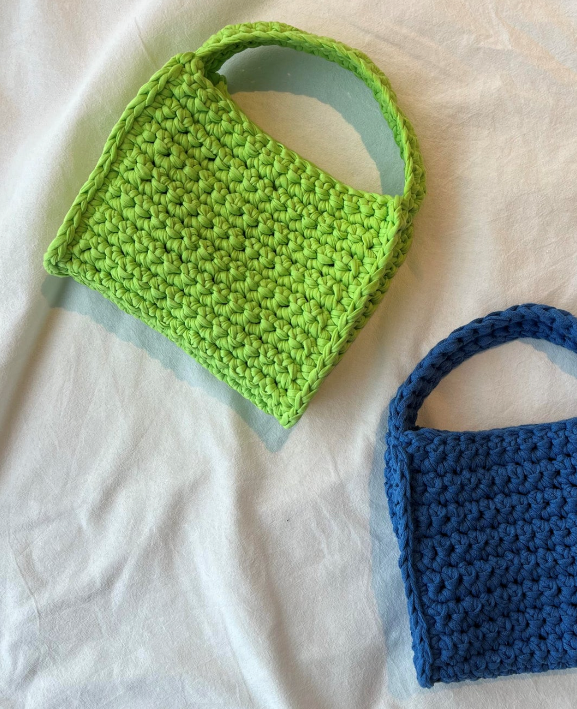 Carrie Mini Bag - Papir - byHildeLundal - Garntopia