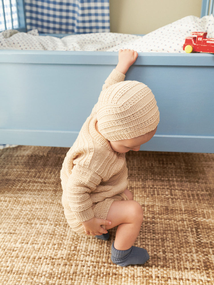 2407 - Sommerbaby - NR. 1 - FILLIP SWEATER, DIAPER PANTS & BONNET BABY - Sandnes garn - Garntopia