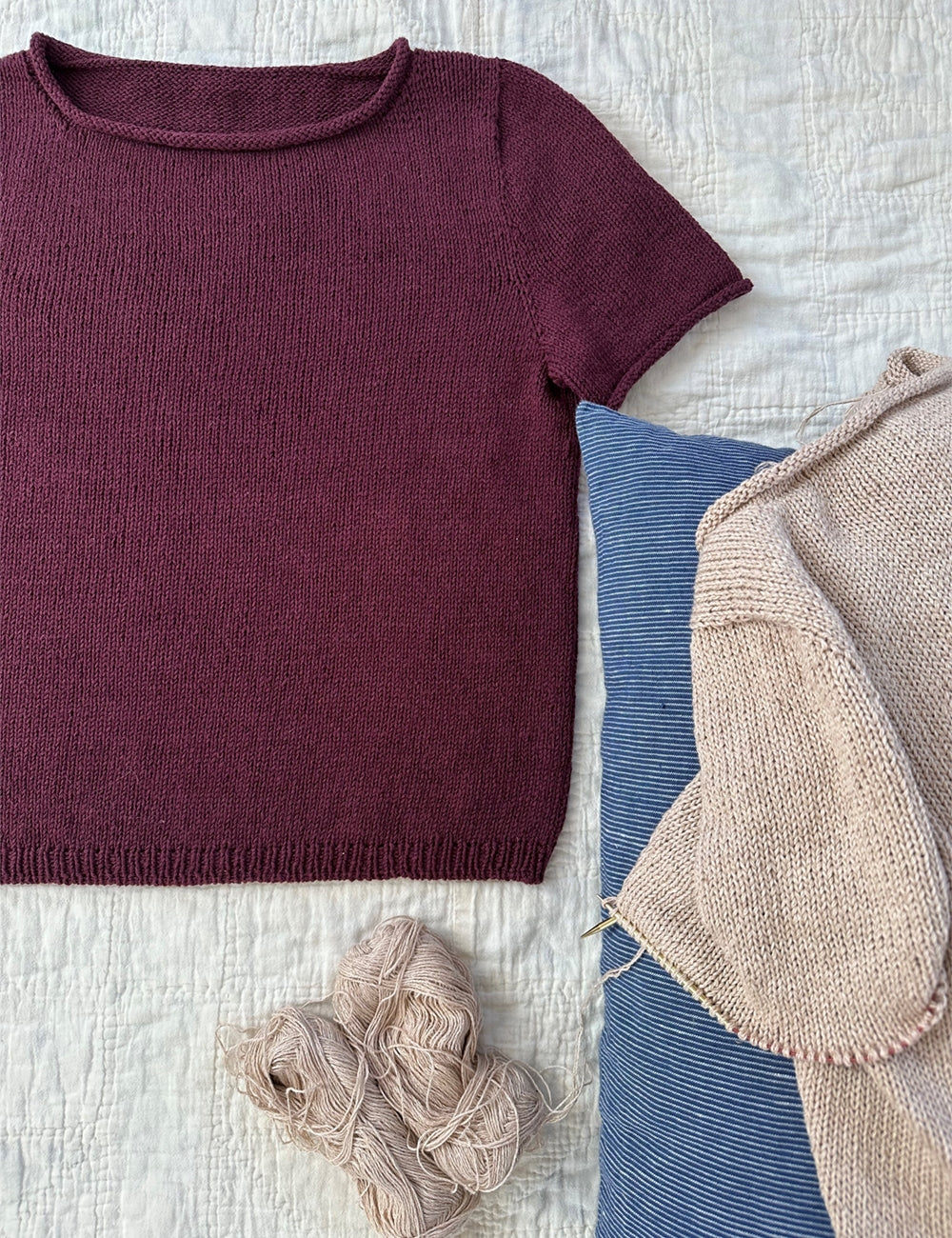 Le Knit -  Vega Tee - strikket ovenfra - Papir - Lene Holme Samsøe - Garntopia