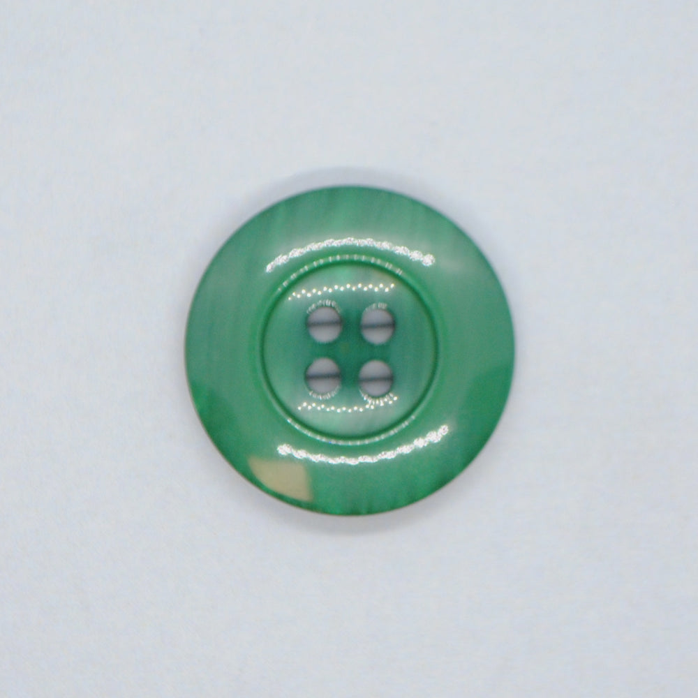 Knapp 4 hull, Jægergrønn - 23 mm - Villy Jensen - Garntopia
