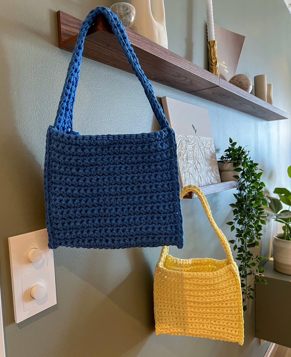 Carrie Midi Bag - Papir - byHildeLundal - Garntopia