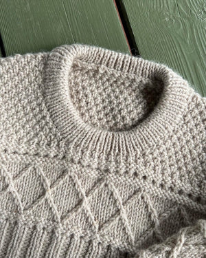 Ingrid Sweater Junior - Papir - PetiteKnit - Garntopia