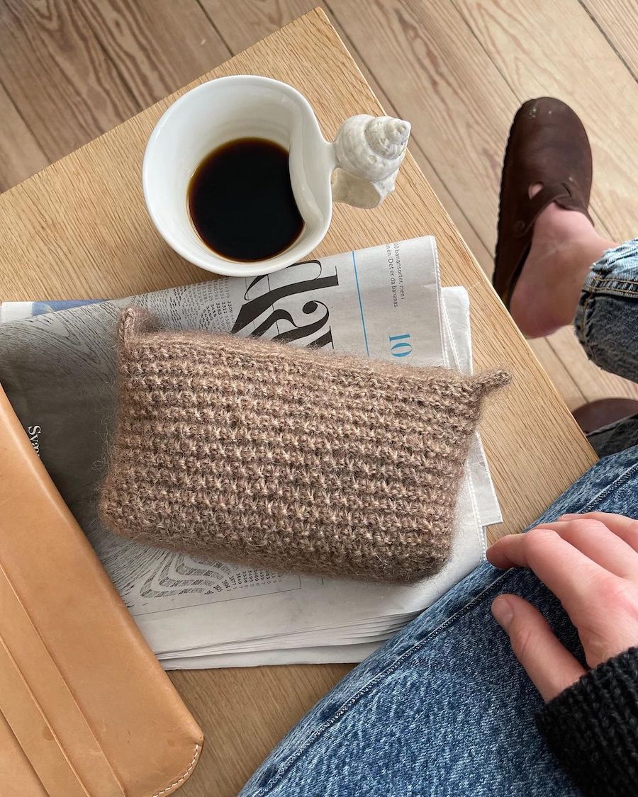 Marie Clutch - Papir - PetiteKnit - Garntopia