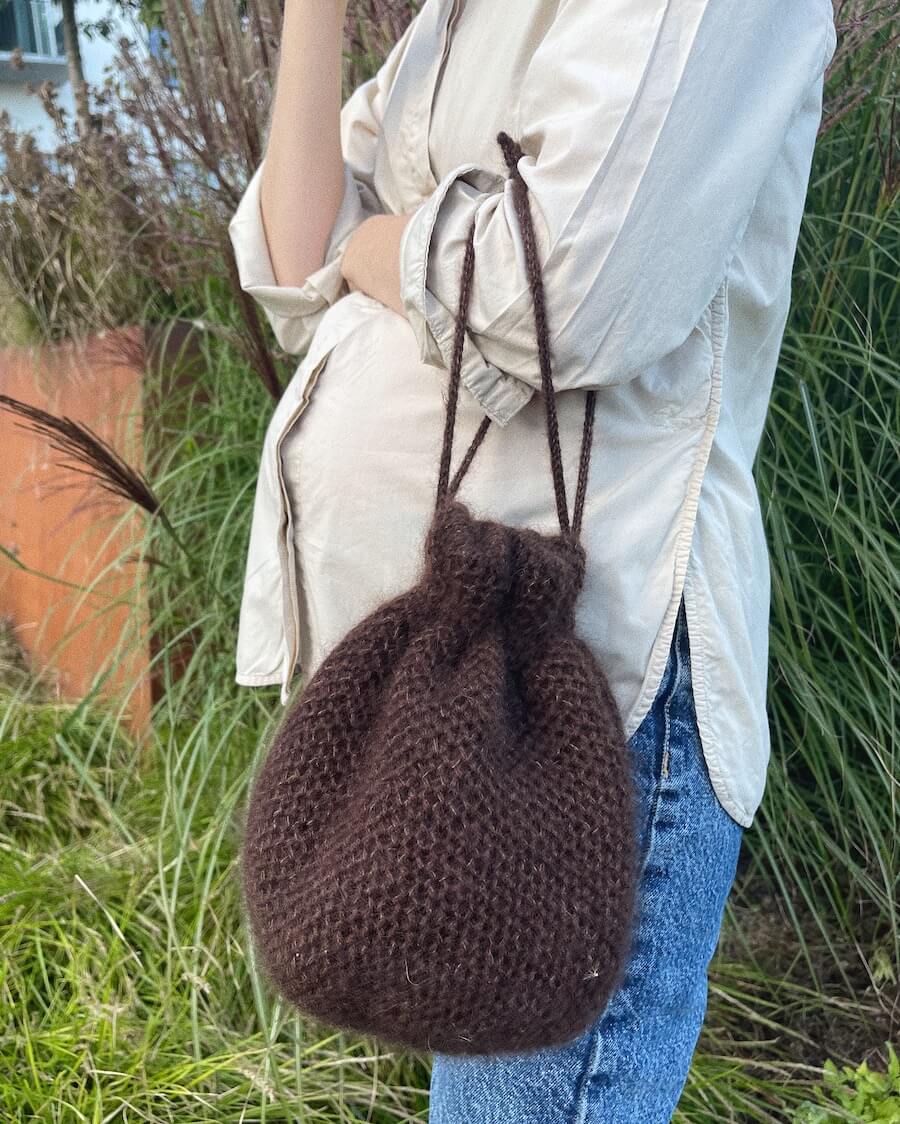 Honey Bucket Bag - Papir - PetiteKnit - Garntopia