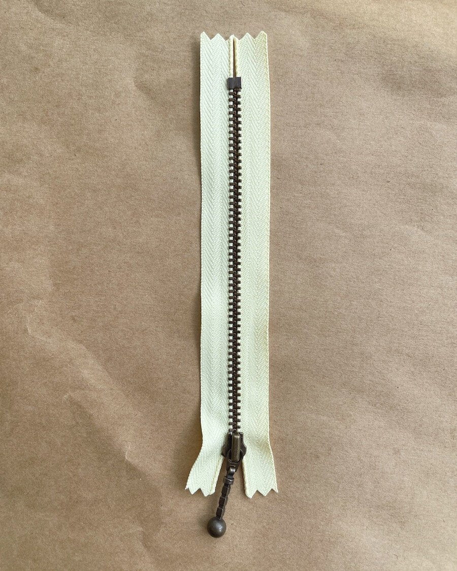 Glidelås 14 cm - Citronfromage - PetiteKnit - Garntopia