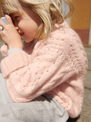 2408 - Mykt til barn - Nr. 1  CORNELIA SWEATER JUNIOR