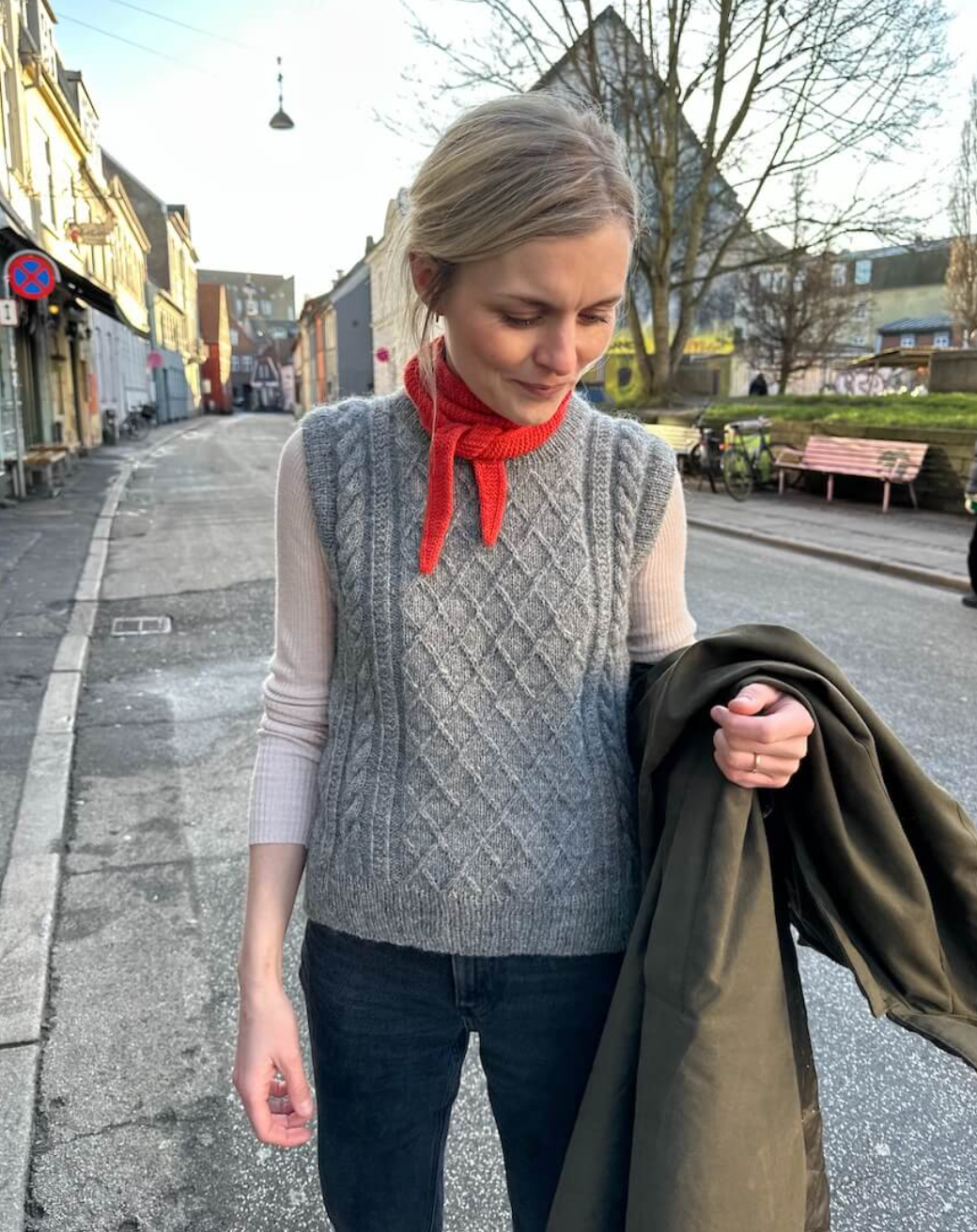 Moby Slipover - Papir - PetiteKnit - Garntopia