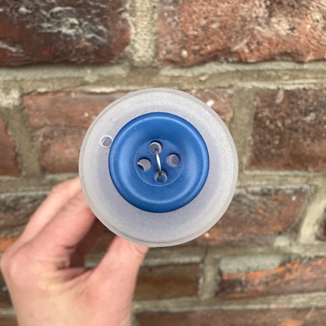 Plastic button 4 holes - Dark blue - 15 mm