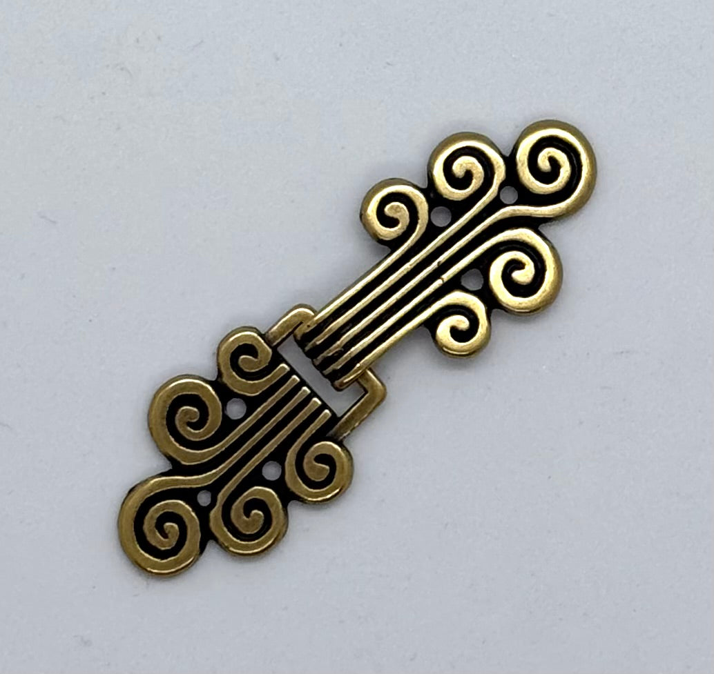 Hektelås - messing  - 70mm - NEWOLD COMPANY - Garntopia