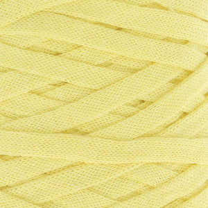 Frosted Yellow -	Ribbon XL Solid - Hoooked Yarn - Garntopia