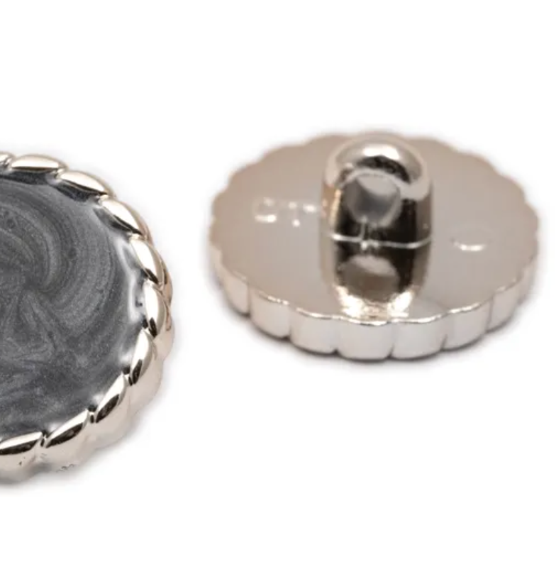 Knapp Gull/Sort  - 17,5 mm - KN580 - Kort & Godt - Garntopia