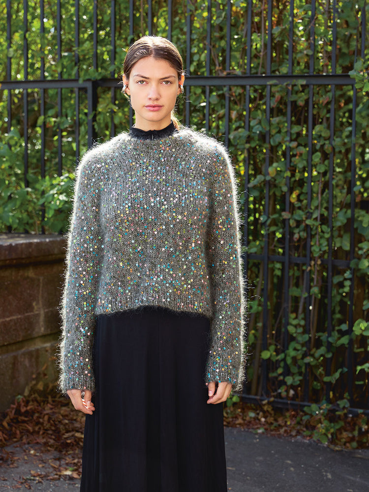 25_6  Rookie Sweater