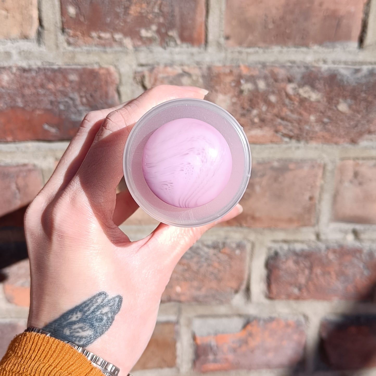 Stor Plastknapp  Lyserød - 30 mm - Villy Jensen - Garntopia