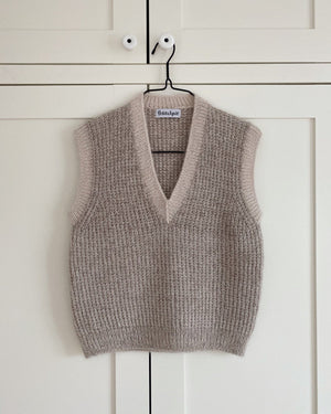 Friday Slipover V-neck - Paper