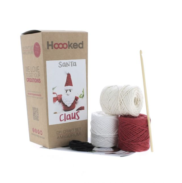 DIY Santa Claus Heklekit - Hoooked Yarn