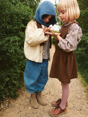 2506 - Mykt til barn - Nr. 5  Belle Dress Junior - Sandnes garn - Garntopia