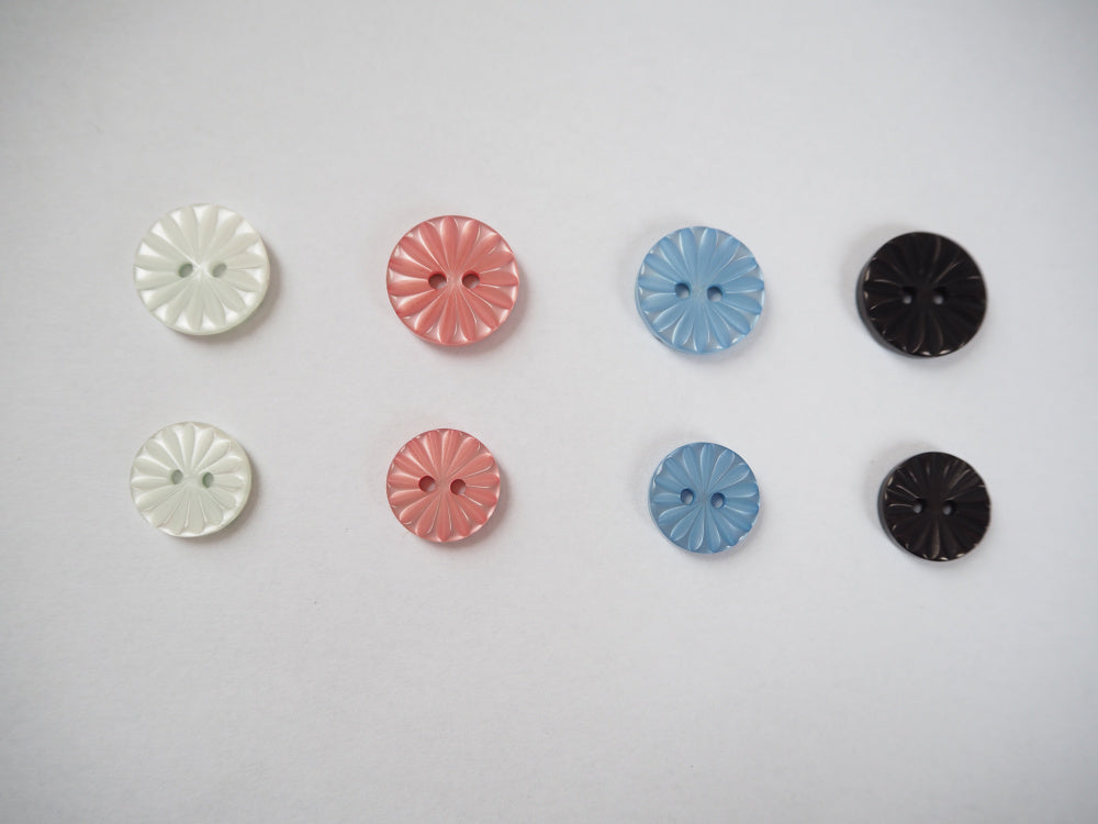 Retro plastknapp - Mørk brun - 12 mm - Ukjent - Garntopia