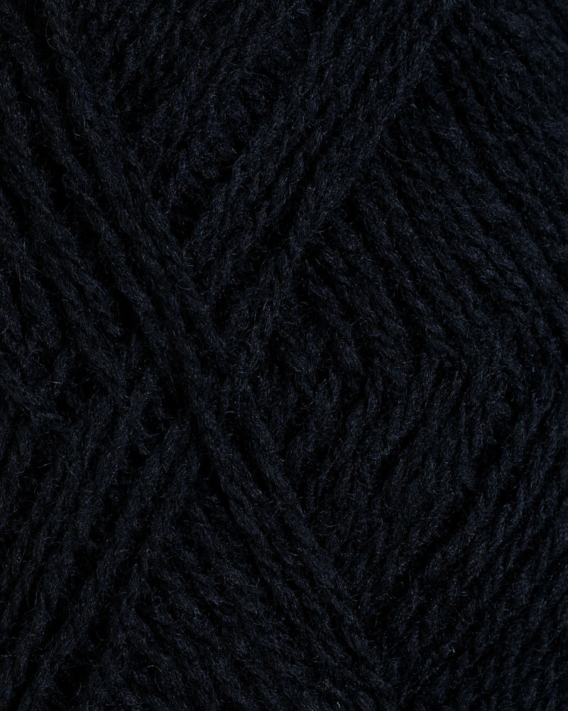 L15 Svart -	Lamullgarn - Rauma Garn - Garntopia