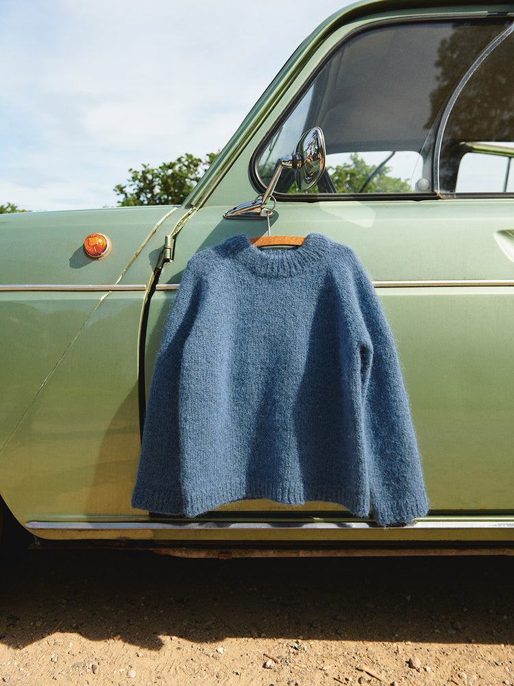 2506 - Mykt til barn - Nr.4 Tiro Sweater Junior - Sandnes garn - Garntopia