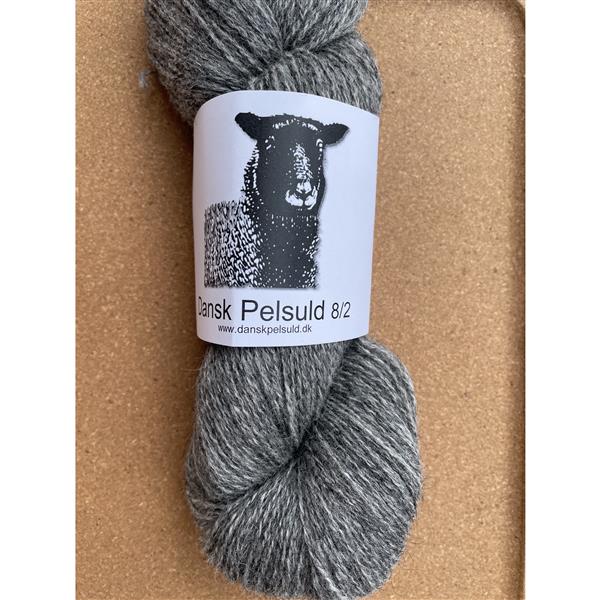 01 Grå   -  Dansk pelsuld 8/2 - Hjelholt - Garntopia