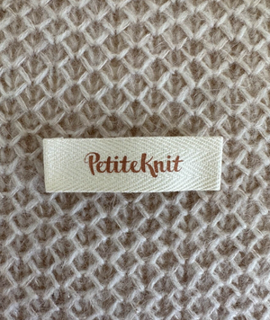 "PETITEKNIT" LABEL Biscuit