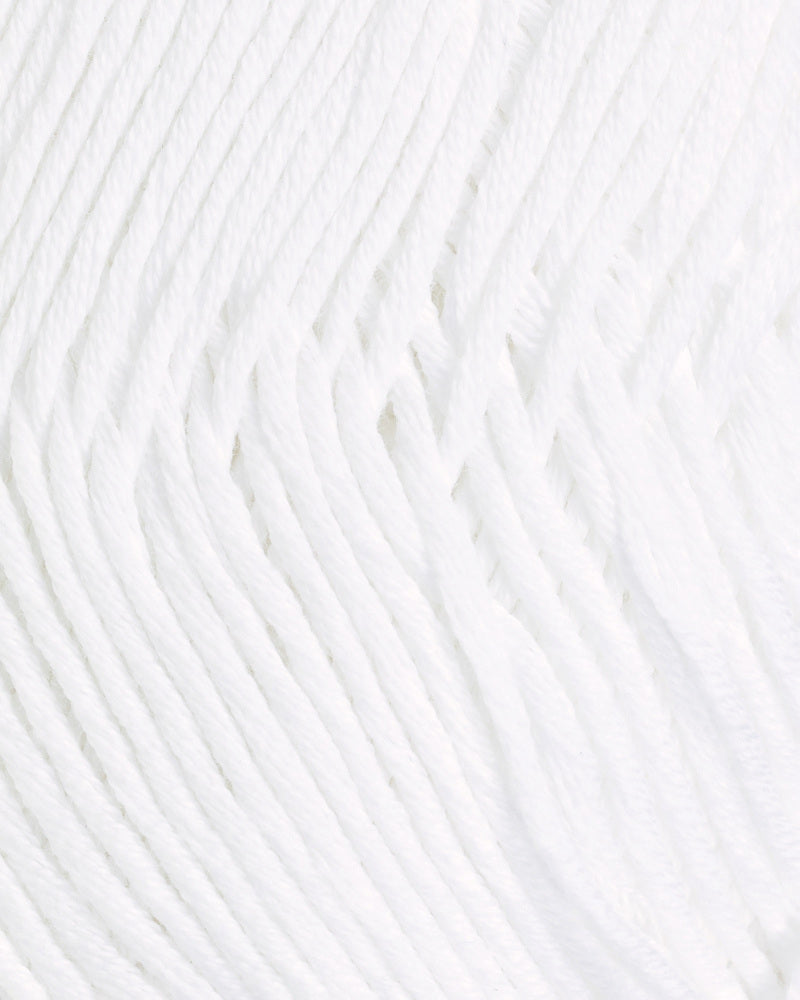 221 Kremhvit -	Petunia - Rauma Garn - Garntopia