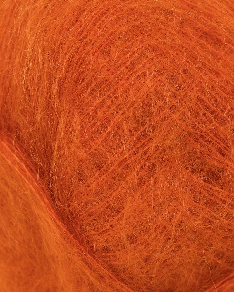 121 Mørk oransje -	Plum - Rauma Garn - Garntopia