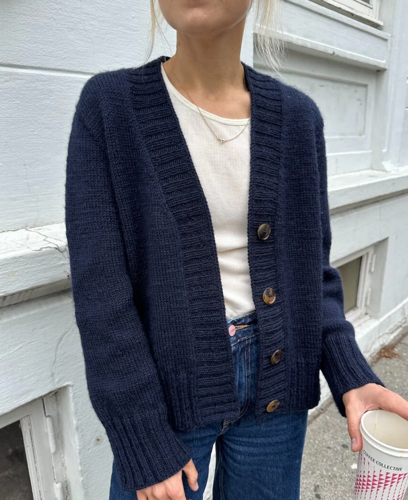 Eva Cardigan - Papir - PetiteKnit - Garntopia