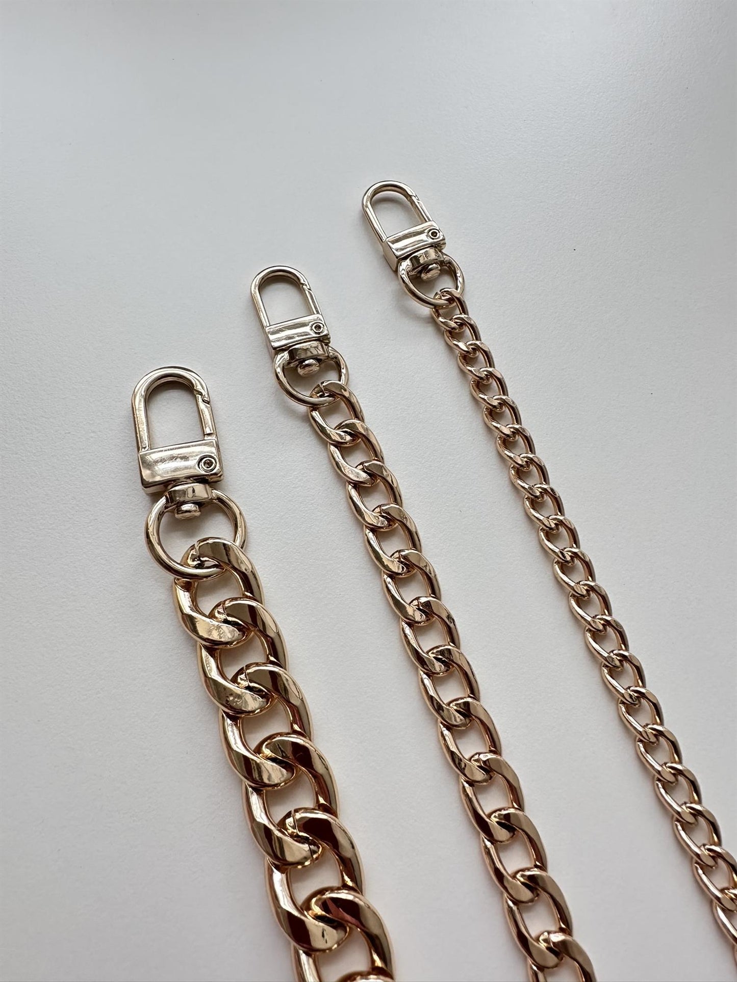 Veskelenke Gull Medium - 80 cm - Garntopia - Garntopia