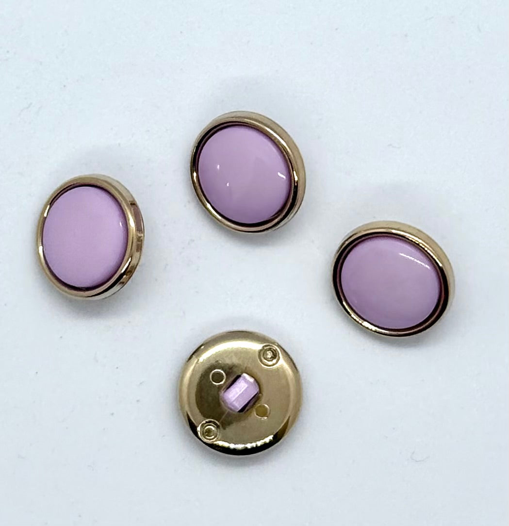 Nylonknapp, lys lilla med gullkant - Blank - 18 mm - NEWOLD COMPANY - Garntopia
