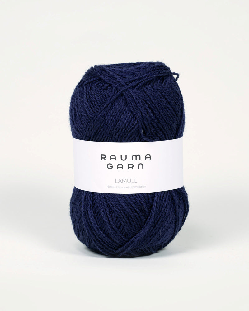 L57 Marineblå -	Lamullgarn - Rauma Garn - Garntopia