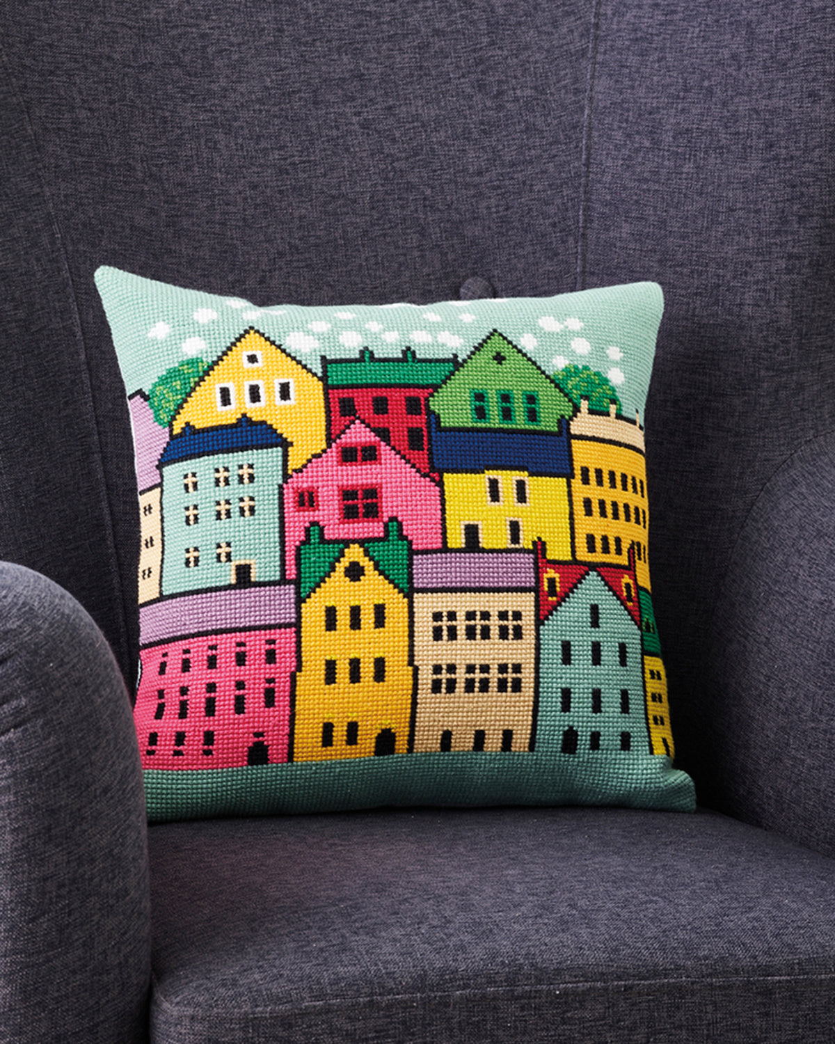 Broderikit - Hus - pute 40x40 cm - Permin - Garntopia