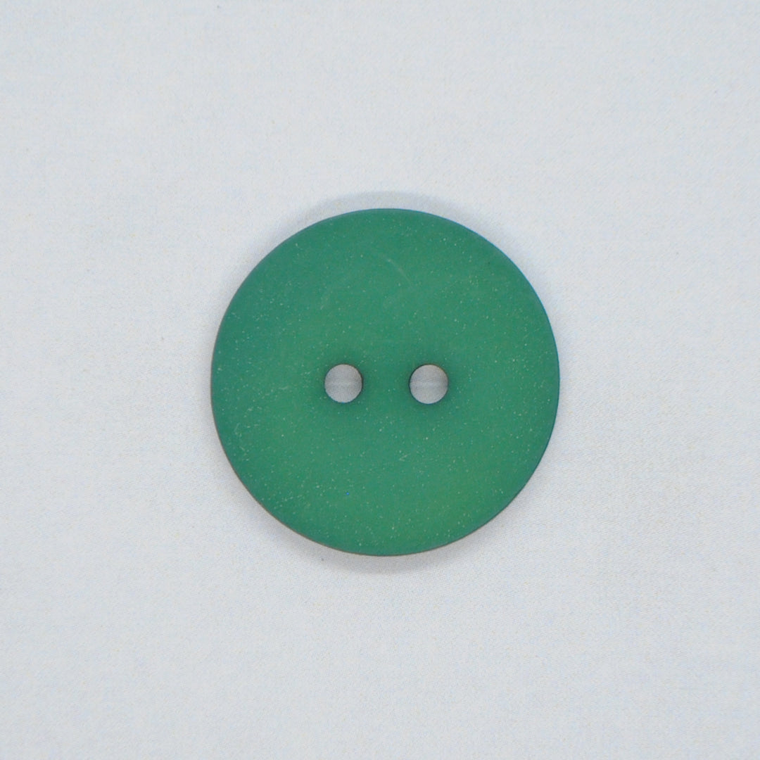 Plastknapp 2 hull - Jæger grøn - 22 mm - Villy Jensen - Garntopia