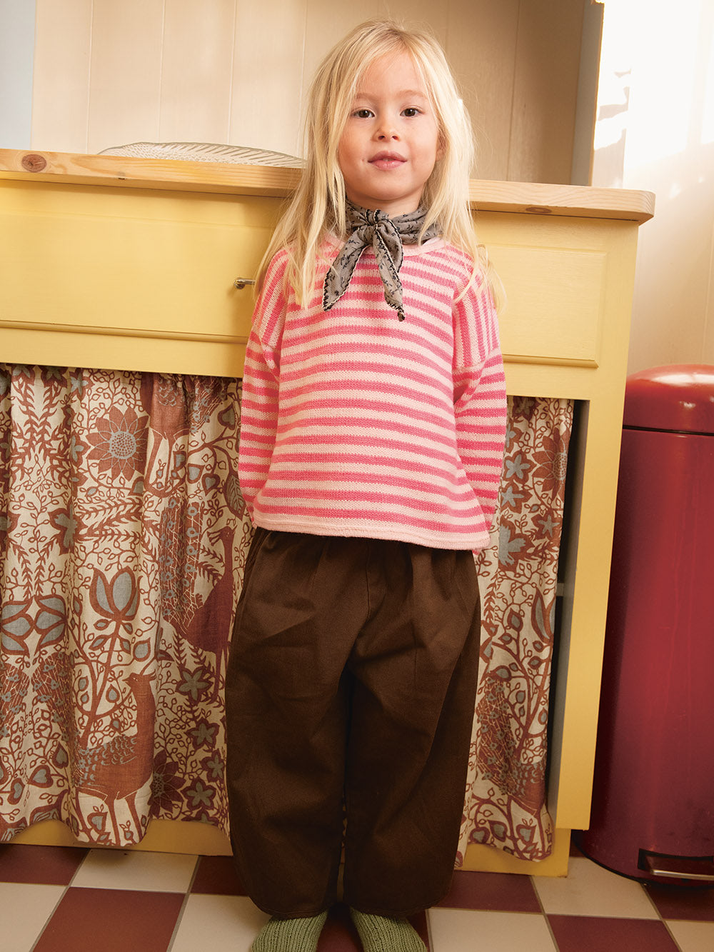 2501 - Mykt til barn - Nr. 2 Pascal Sweater Junior - Sandnes garn - Garntopia